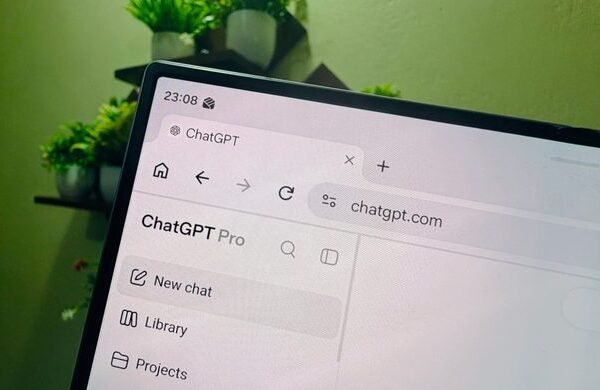 ChatGPT's new think button and unlimited chat feature for free accounts